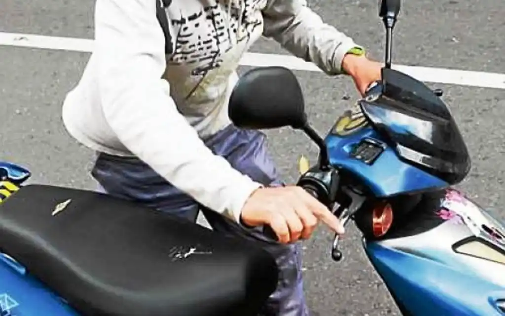 Prisión preventiva un joven investigado por el robo de una moto en barrio El Piquete