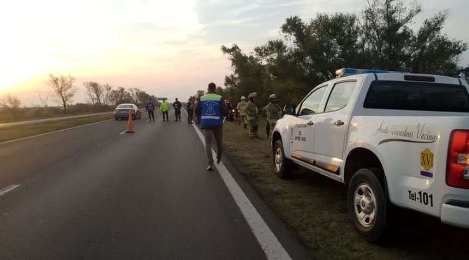 Murió un gualeguaychuense y otros cuatro resultaron heridos tras un accidente fatal en la Ruta 12