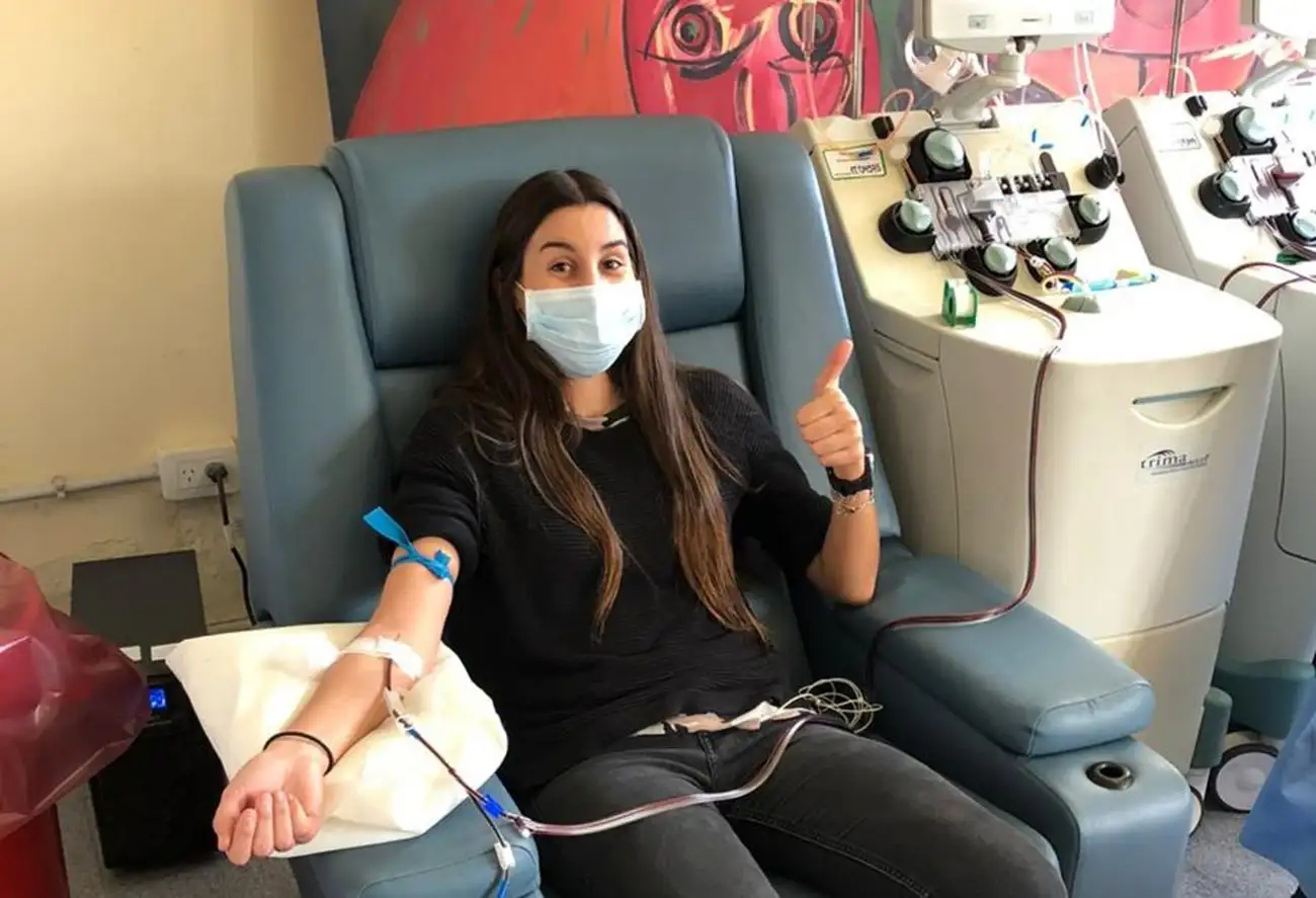 Dos jóvenes tandilenses que donaron plasma compartieron la grata experiencia que vivieron
