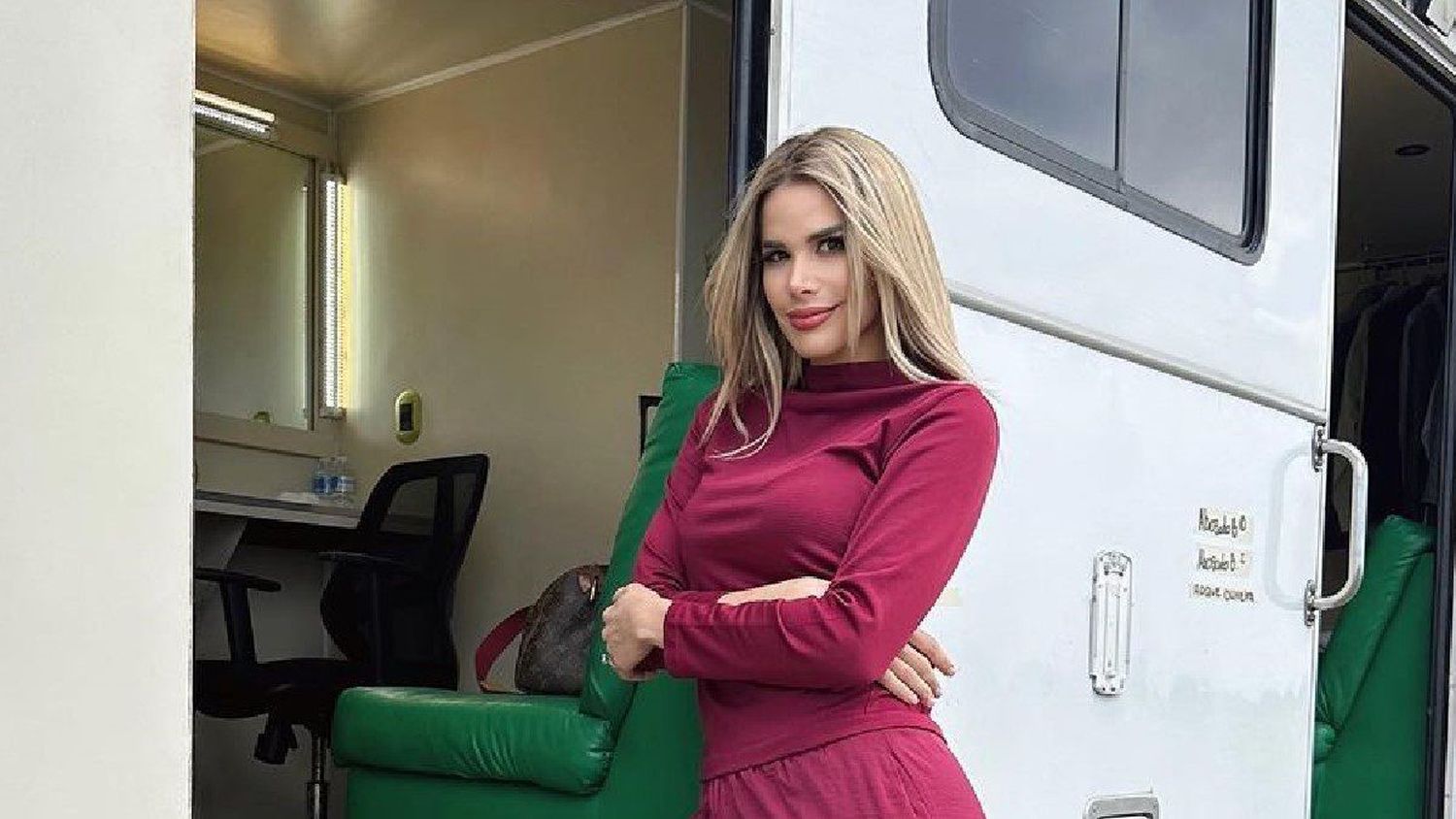 ¿Se la quedó? Esto fue lo que hizo Marie Claire Harp con «la roca» que le dieron