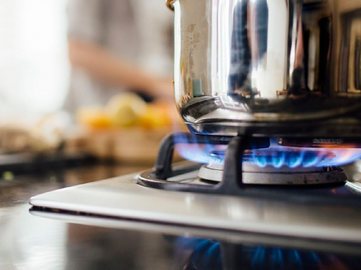 Dan a conocer los detalles del nuevo esquema de subsidios al consumo de gas y electricidad