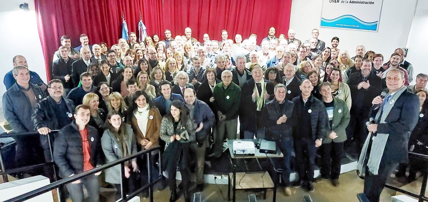 Se llevó a cabo el acto por los 70 años de la Facultad de Ciencias de la Administración