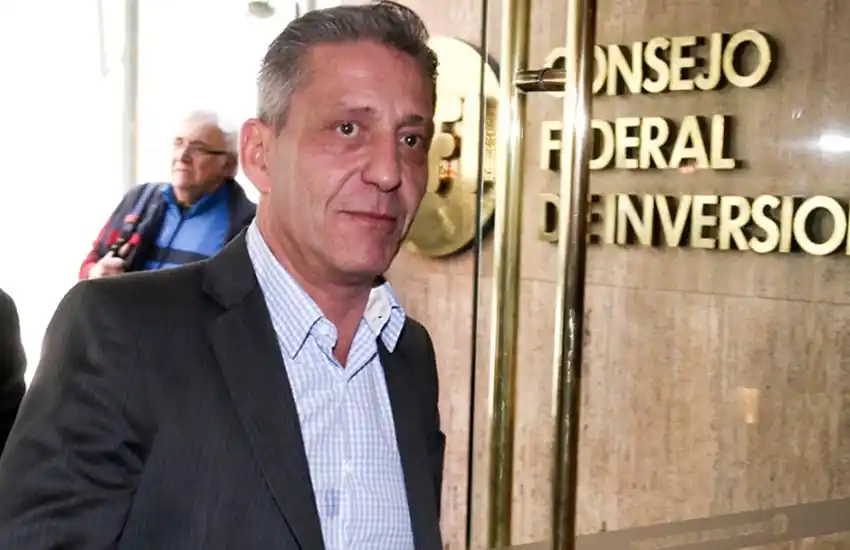 El gobernador de Chubut derogará la ley de minería y llamará a una consulta popular