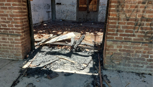 Río Tala: así quedó la estación de trenes tras el incendio intencional del antiguo edificio
