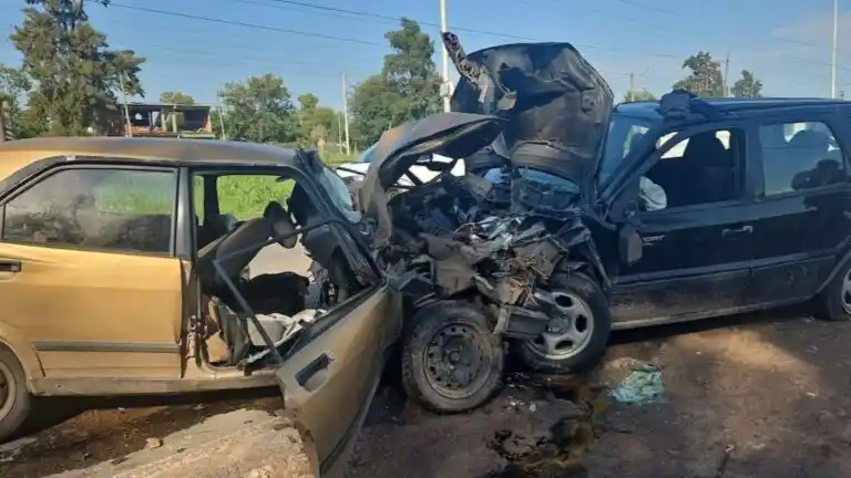 El adolescente de 15 años, viajaba acompañado por un joven de 21.