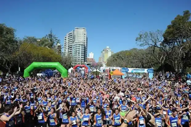 La Maratón del Becario alcanzó el cupo de 2500 corredores 