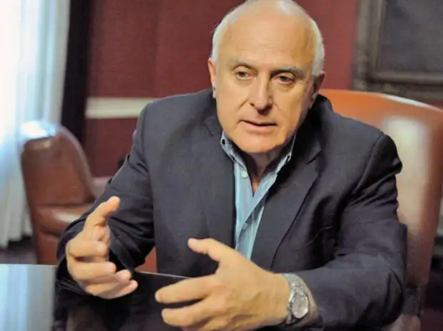 Lifschitz les pidió a los santafesinos “no comprar espejitos de colores”