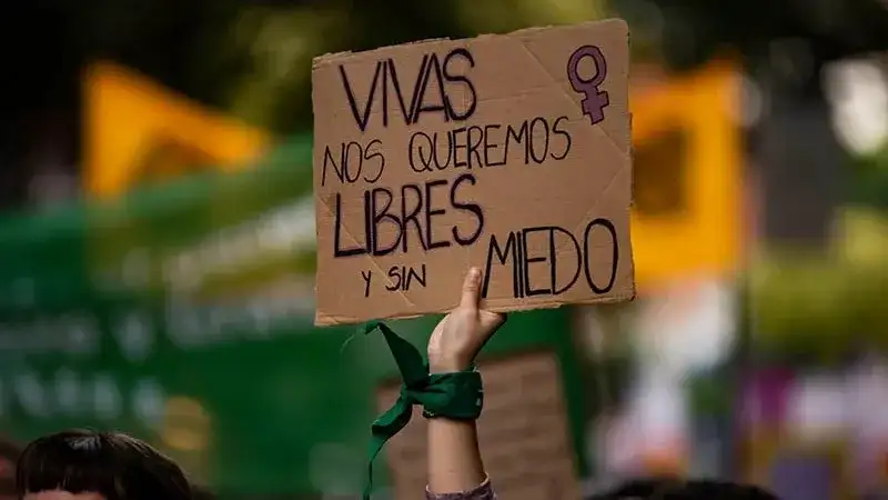La senadora bonaerense, Mónica Macha, pide declarar la emergencia nacional por violencia de género, tras el femicidio de Agostina Vega, la joven de 14 años asesinada en Córdoba.