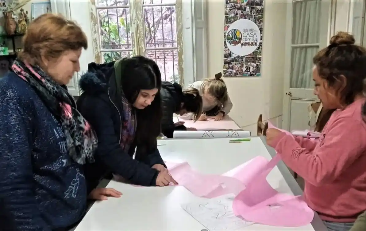 Octubre rosa: controles preventivos del cáncer de mama y bingo familiar en Lalcec