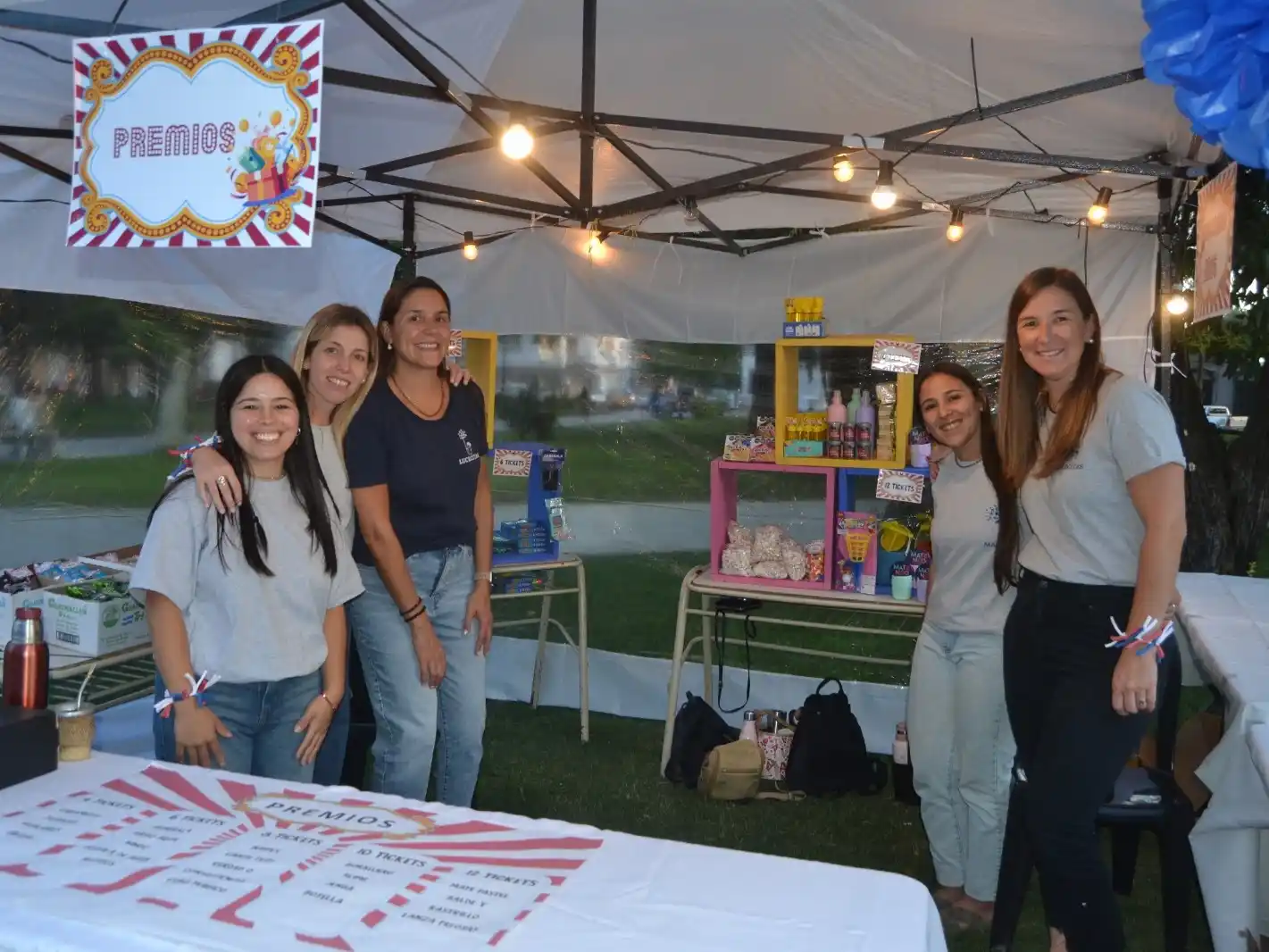 Con gran éxito se desarrolló la cuarta kermés  de Lucecitas