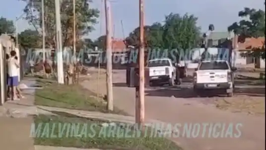 Impactante video: un conflicto vecinal terminó a los tiros con la Policía en el barrio Néstor Kirchner de José C. Paz