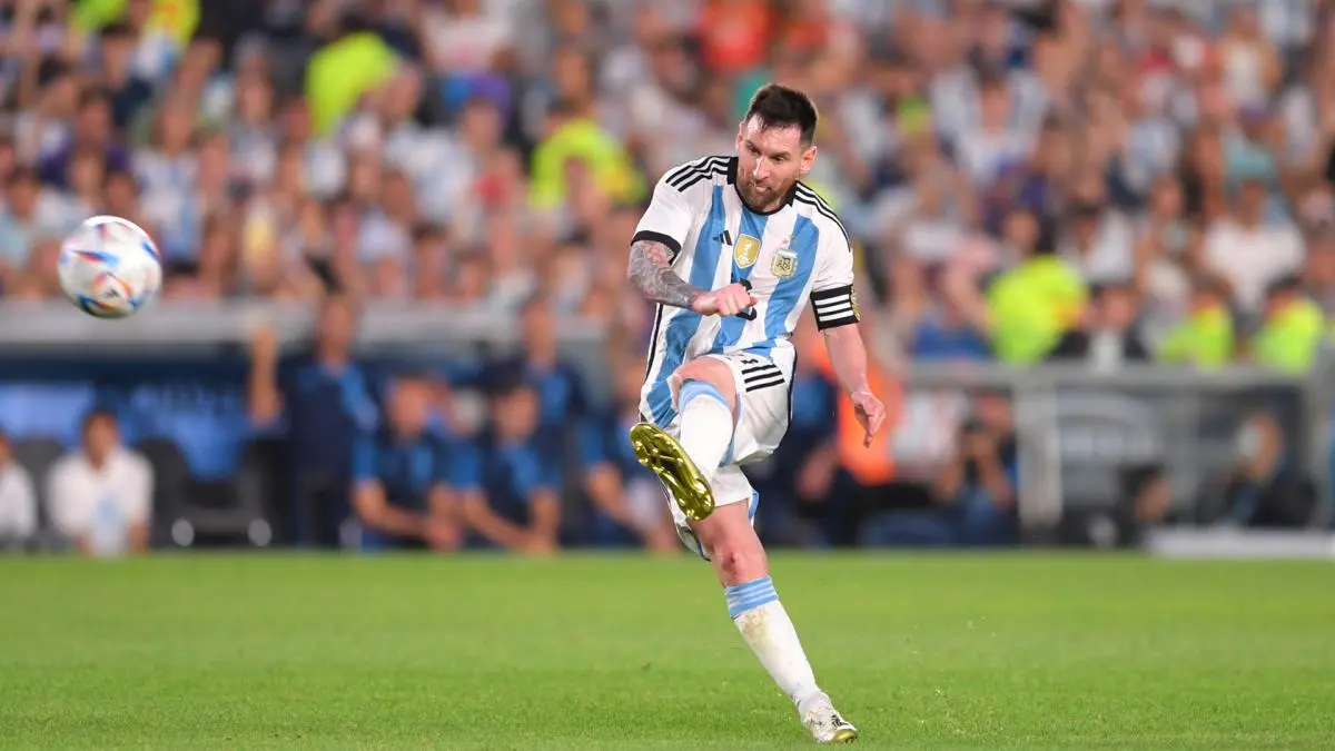 Messi convirtió su gol 800 en el amistoso ante Panamá