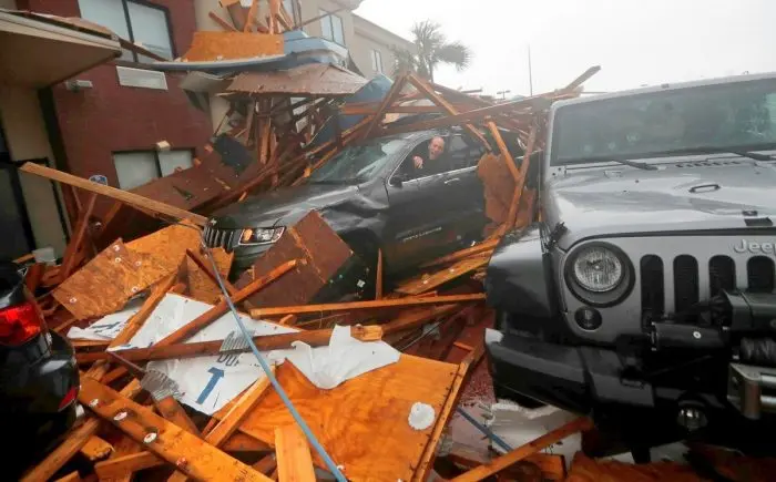 El huracán Michael llegó a Florida con vientos de más de 200 kilómetros por hora