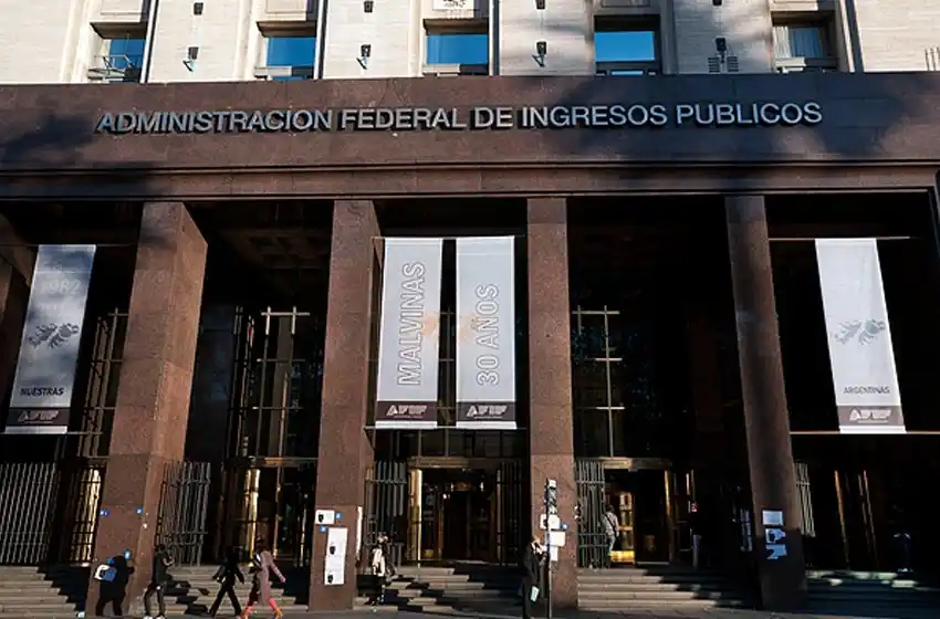 Paro total: empleados de la AFIP no prestarán servicios este jueves