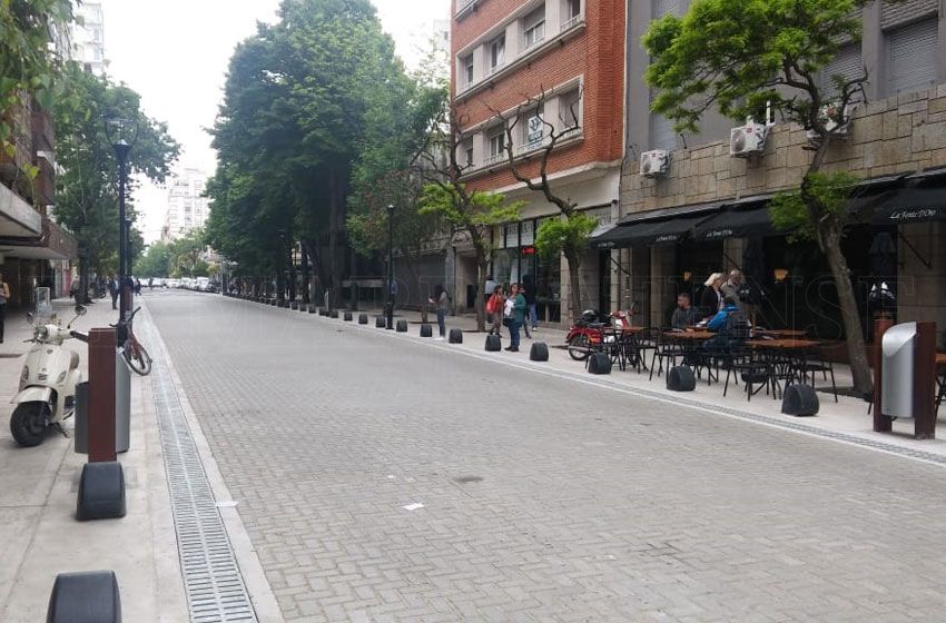 Microcentro: "La accesibilidad no se contempló para nada en la obra"