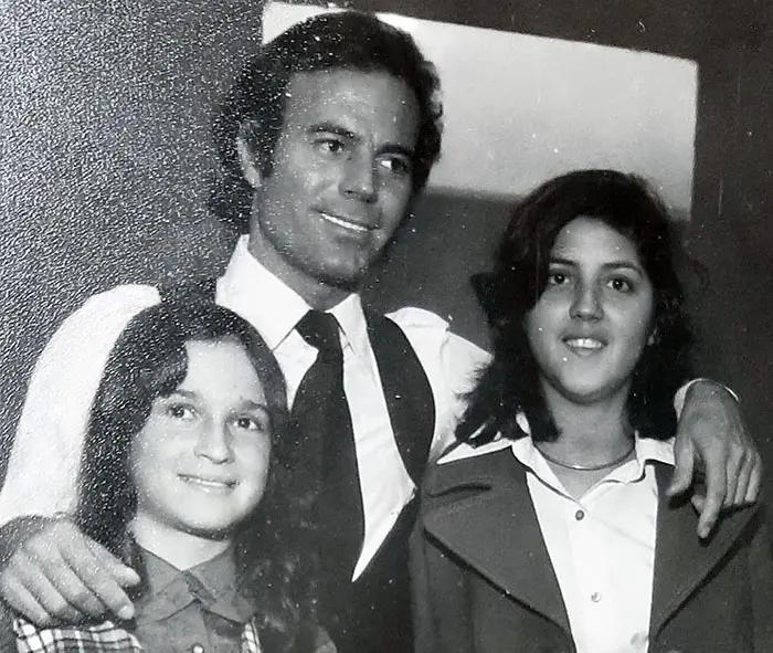 “Buenas Noches Necochea”, tango y días de gloria del espectáculo