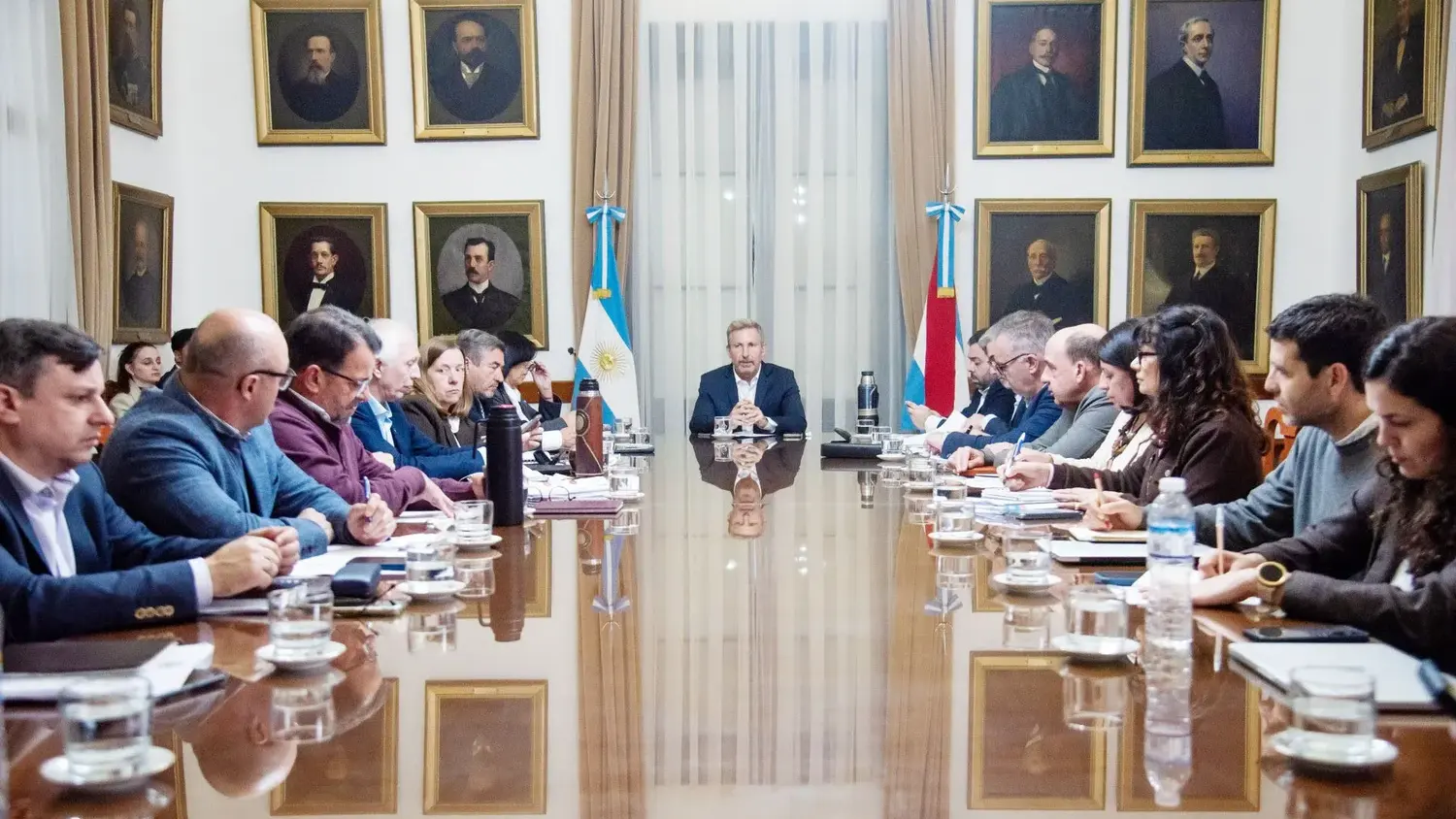 Frigerio repasó con su gabinete los avances en inversiones y desarrollo productivo