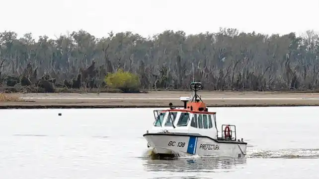 Río Paraná: Hallaron el cuerpo del dueño de la canoa
