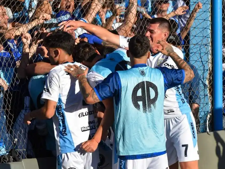 La CRema se la juega ante la "Verde" en el Monumental el domingo a las 17:30.Foto:@OficialAMSyD