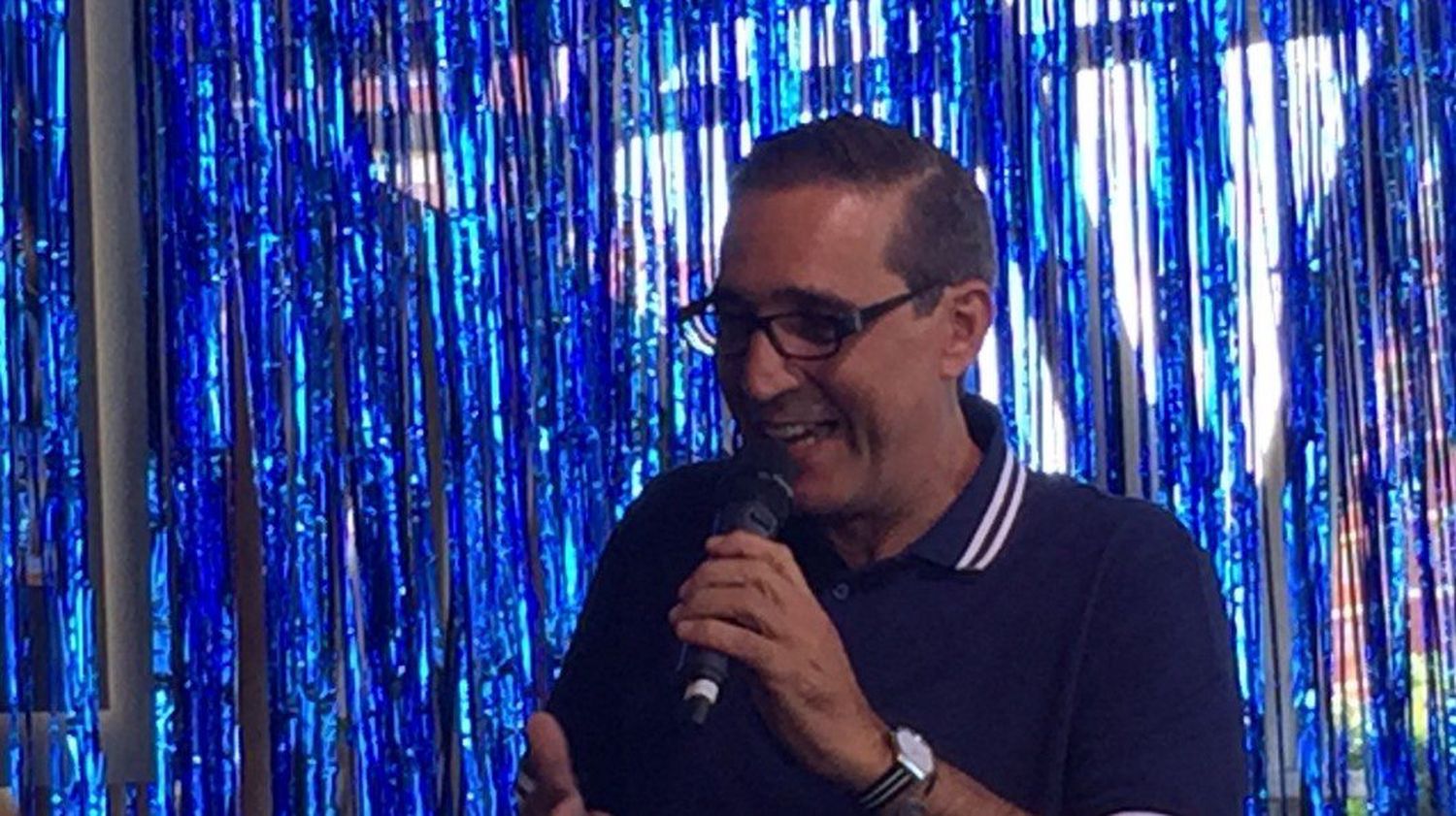 Rolando Padilla ensaya para volver a cantar en esta obra