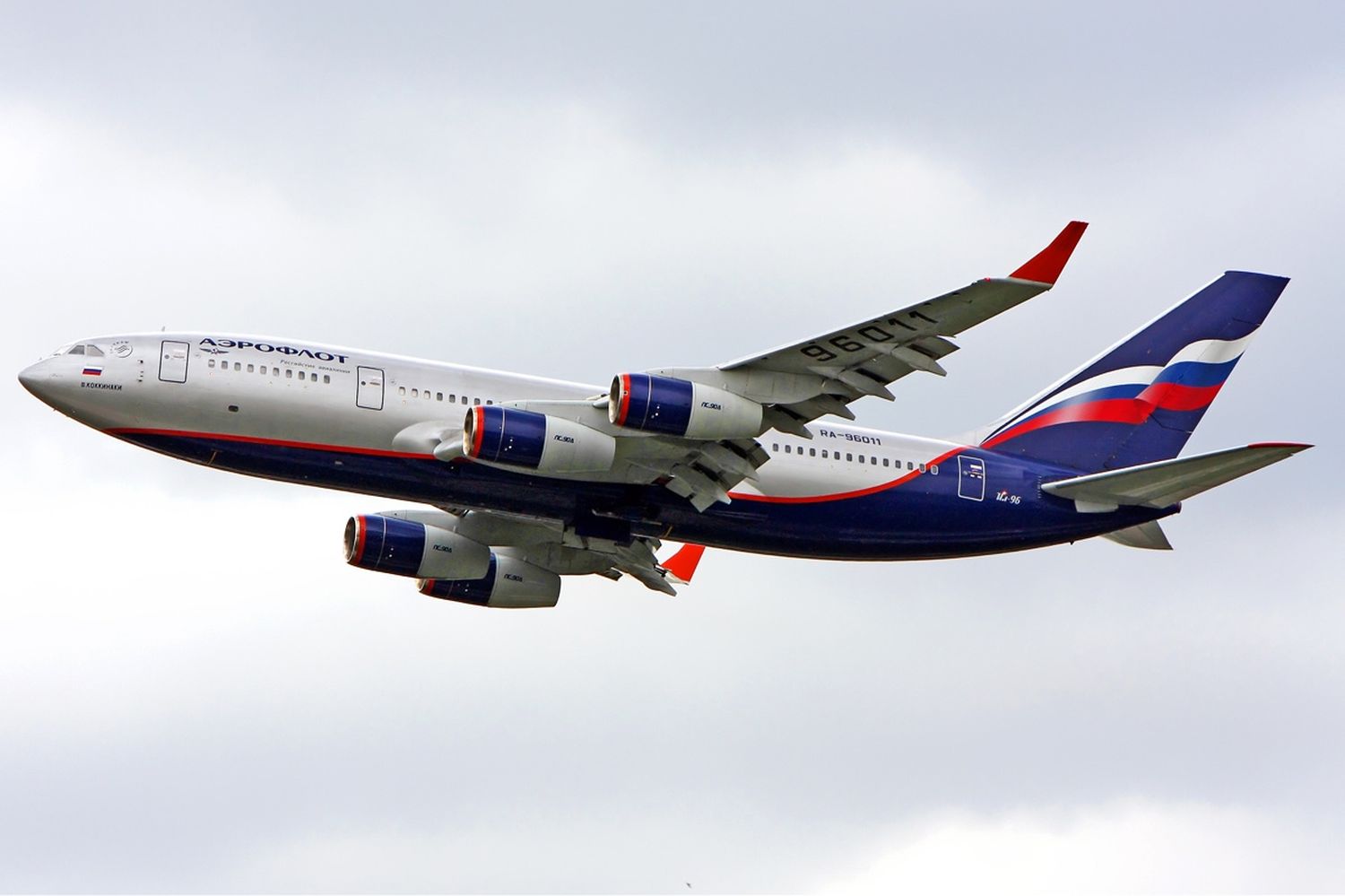 A contramano del mercado: UAC avanza en la actualización de sistemas de la familia de cuatrimotores Ilyushin Il-96