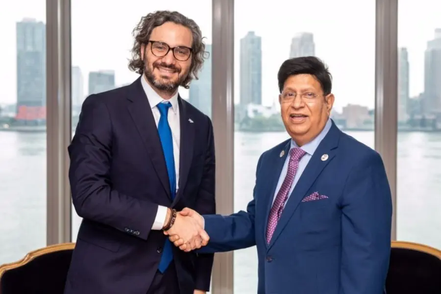 Por el furor que desató el Mundial, el Gobierno reabre la embajada argentina en Bangladesh