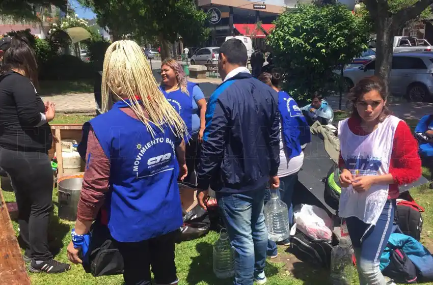 Organizaciones se movilizaron por Güemes por una "paritaria social"