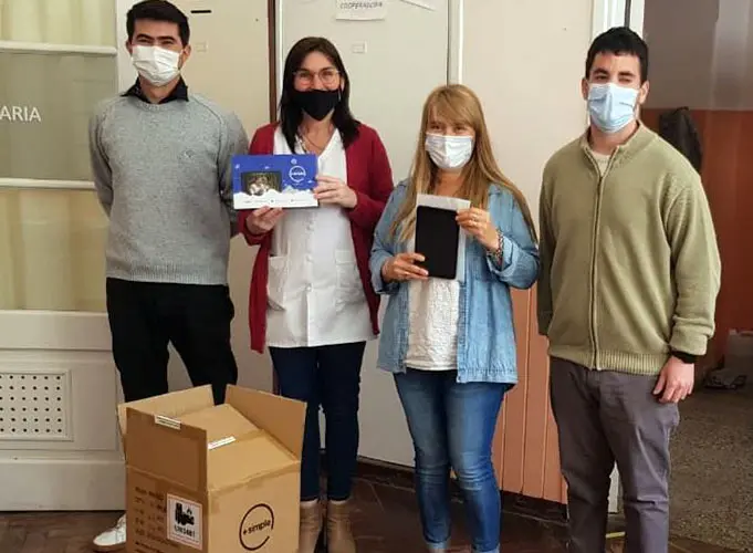 Entregaron tablets en la Escuela Primaria Nº 1