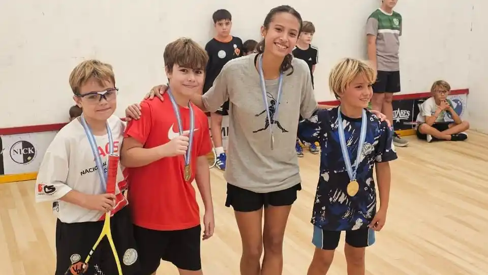 Los menores de Villa Díaz Vélez también destacaron en Mar del Plata