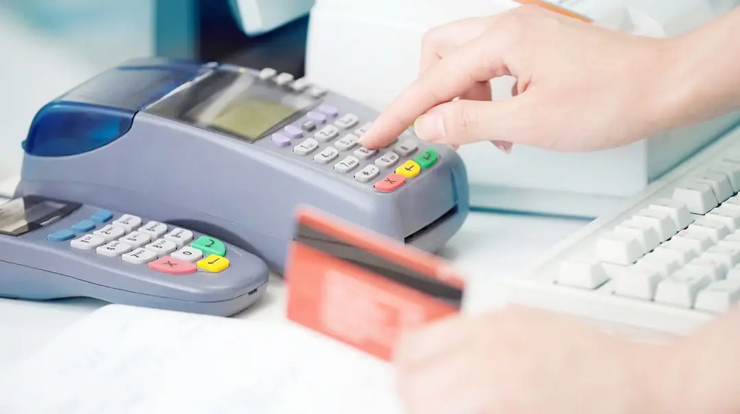 Compras con tarjeta: las claves sobre los cambios que implementó ARCA