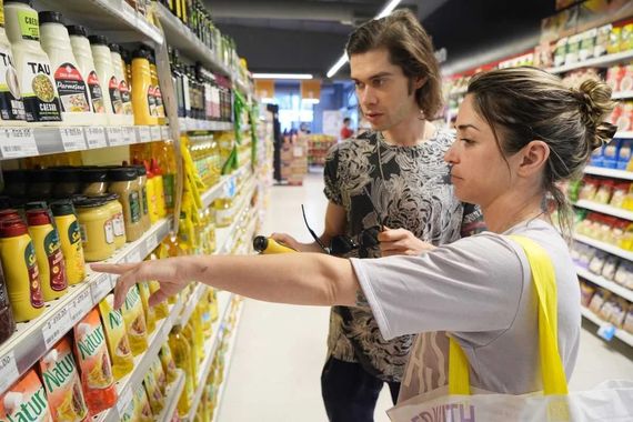 El consumo masivo cayó 5,4% en marzo y suma 16 meses consecutivos en rojo