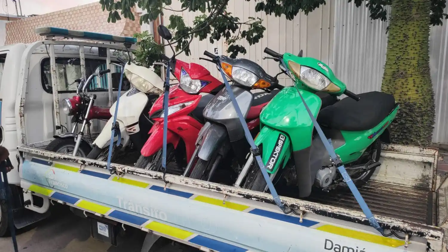 Fueron secuestradas 13 motocicletas durante el operativo.