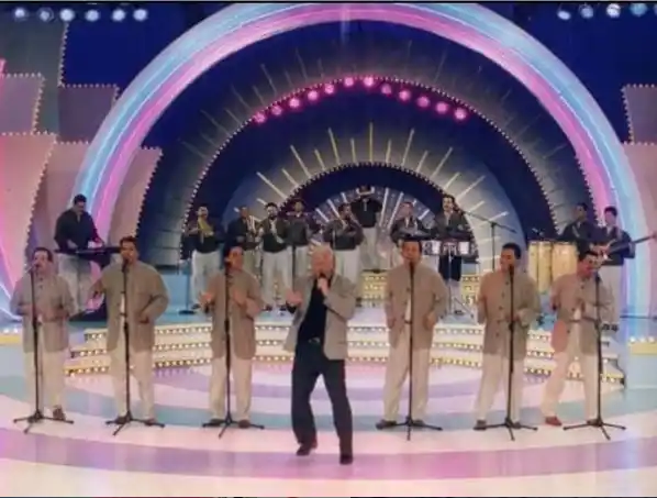 El Cano Estremera junto a Todos Estrellas en Sábado Sensacional en 1996. Foto: Instagram