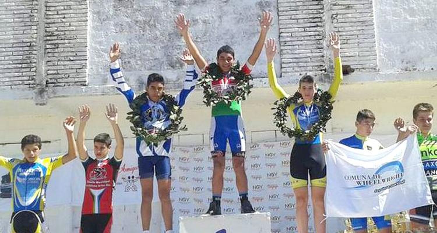 Juan José Paz Campeón Argentino