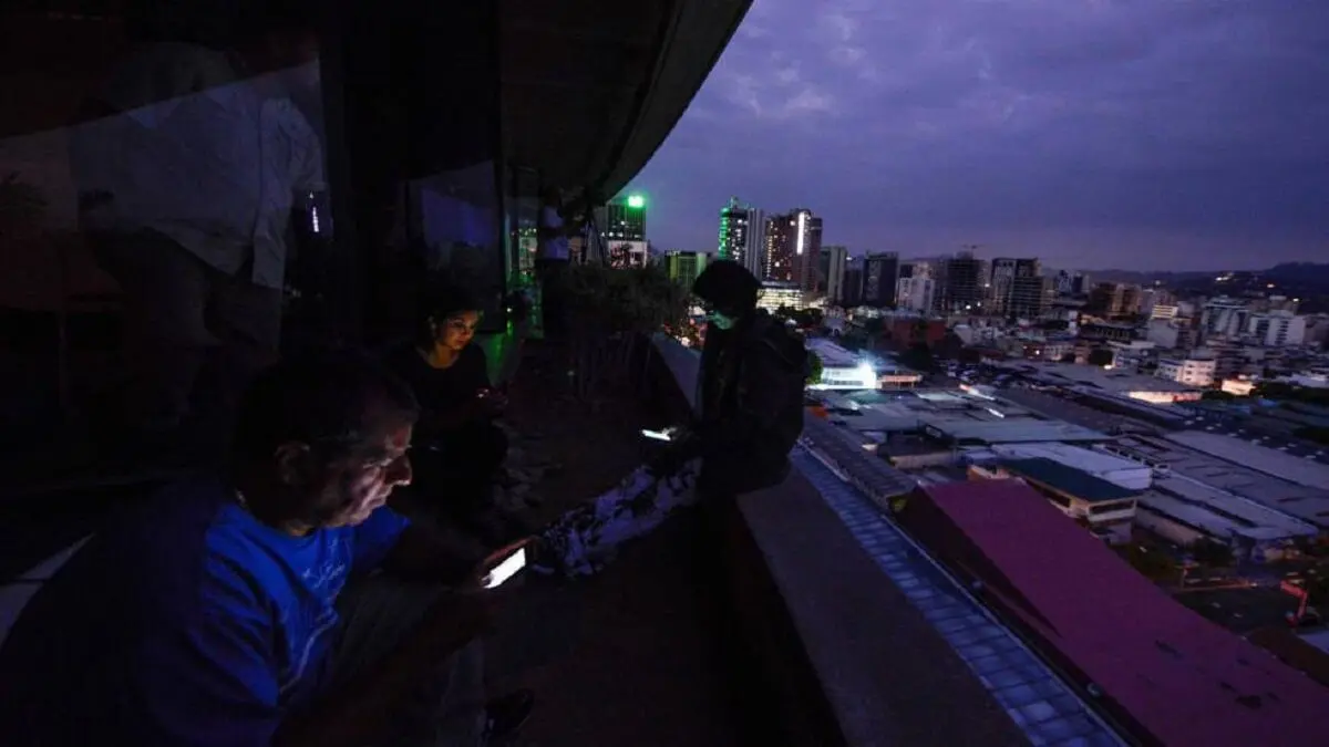 ¿SE VIENE UN APAGÓN MASIVO? Miles de fallas eléctricas prevén el regreso de la pesadilla