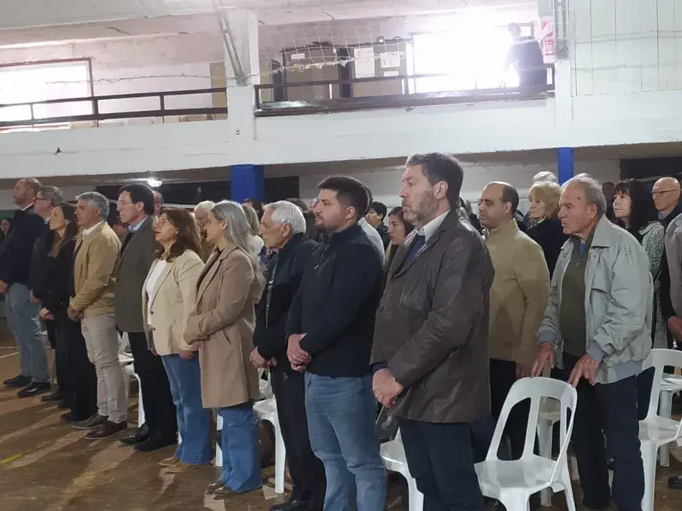 Acto oficial por el aniversario de Oriente