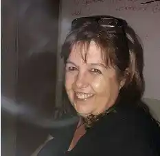“Más allá de la apariencia física, una secretaria debe reunir más cosas”