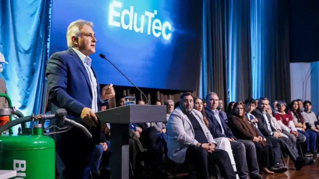 Presentación de inversión en educación técnica