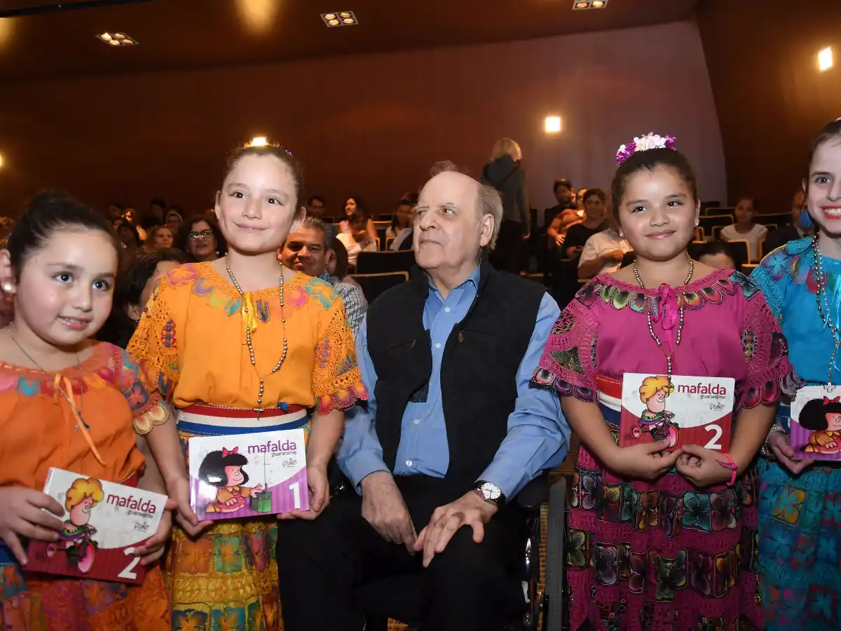  Con participación de Quino, se presentó Mafalda en guaraní