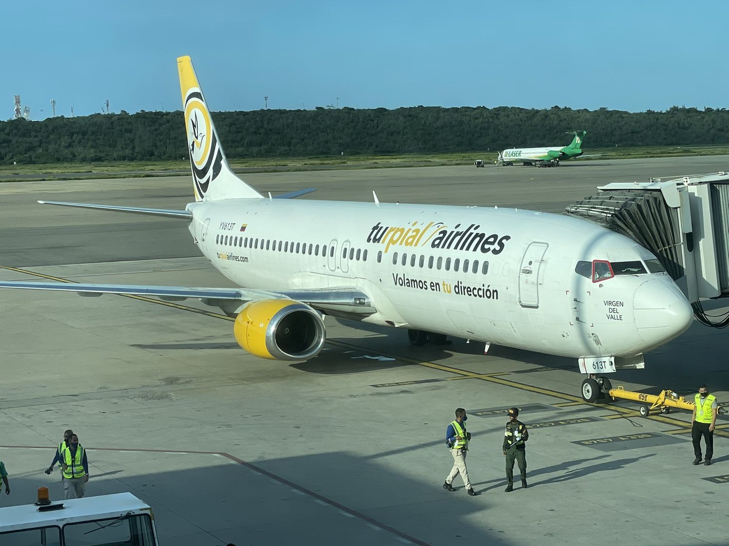 After two years, flights between Caracas and Bogotá have been resumed