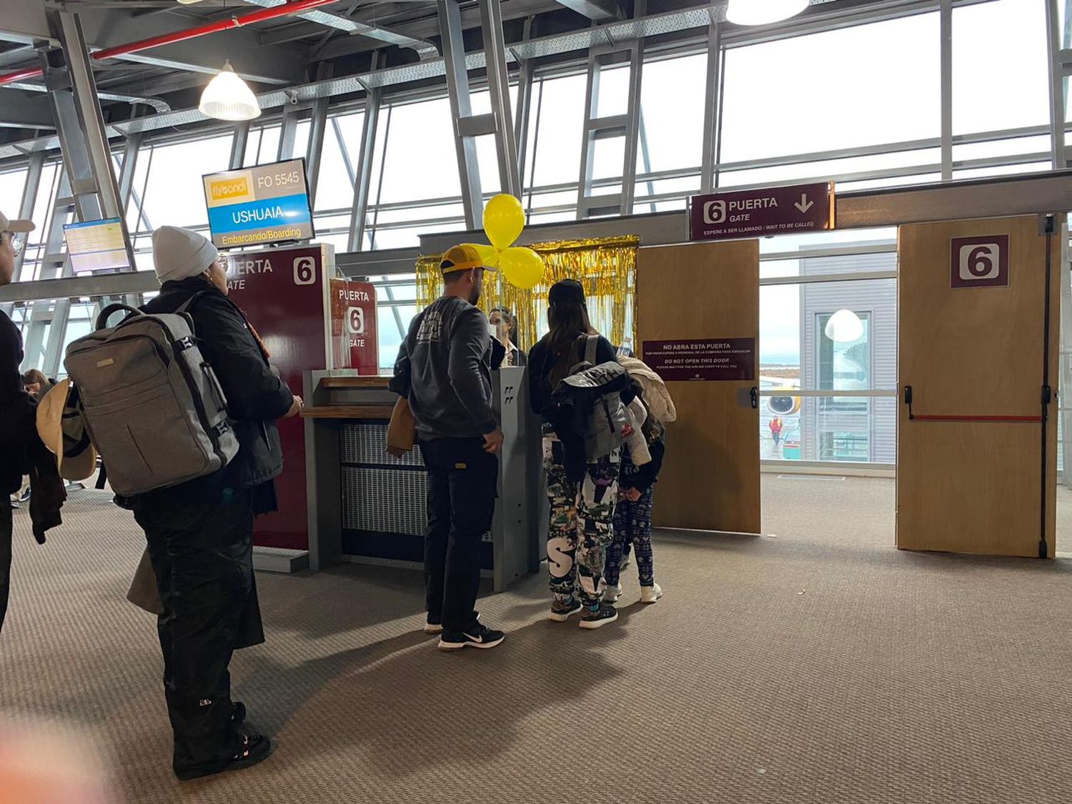 Flybondi inauguró sus vuelos entre El Calafate y Ushuaia