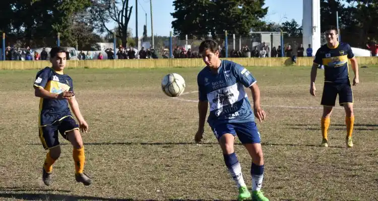 Independencia y Sportivo, mano a mano