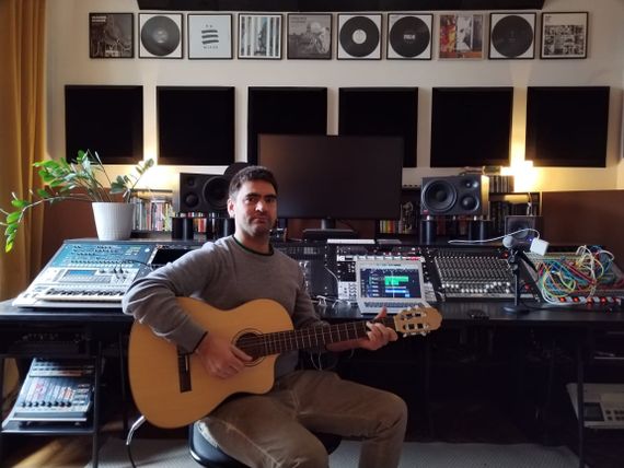 Carlos Toncovich, el músico y psicoanalista tandilense que se reencontró con sus raíces en Croacia