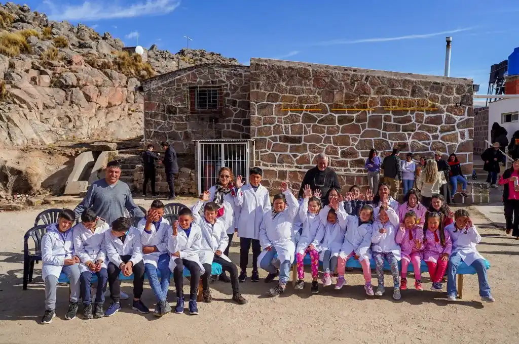 martín llaryora escuelas rurales