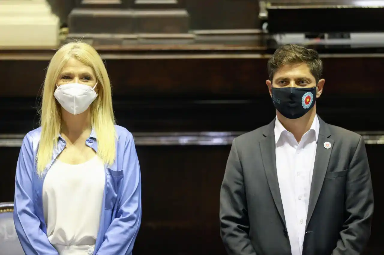Apertura legislativa en Provincia: "Nos comprometemos a desdolarizar las tarifas de los servicios públicos", dijo Kicillof