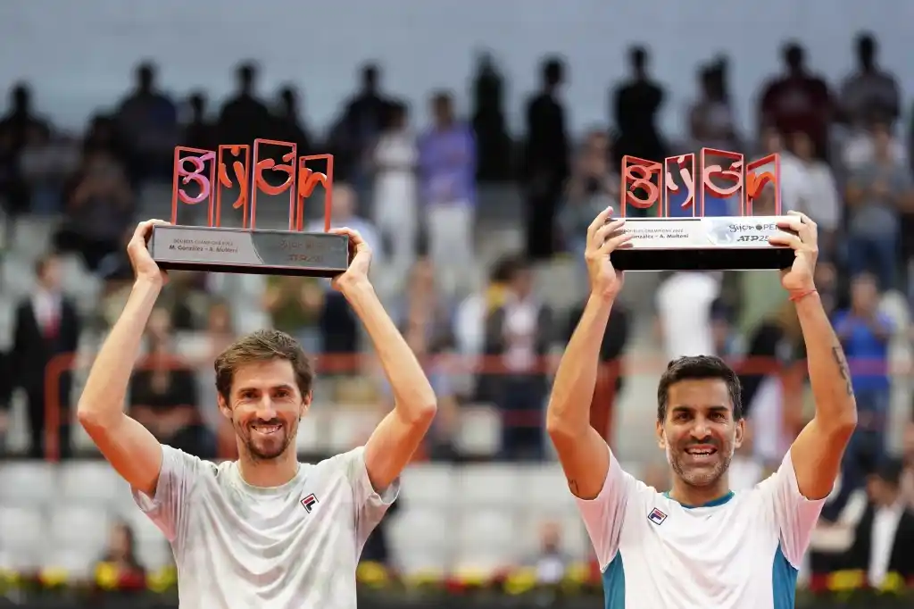 "Machi" González y Molteni, campeones del ATP 250 de Gijón en España