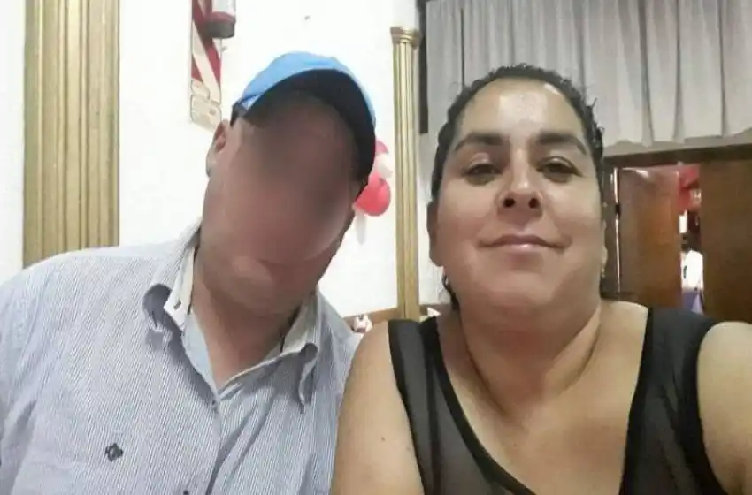 Murió la mujer que fue prendida fuego hace seis meses por su pareja