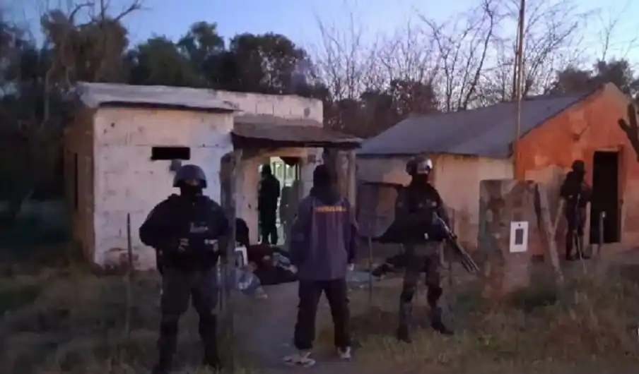 Villaguay: operativo contra el narcomenudeo dejó droga, dinero y elementos de fraccionamiento secuestrados