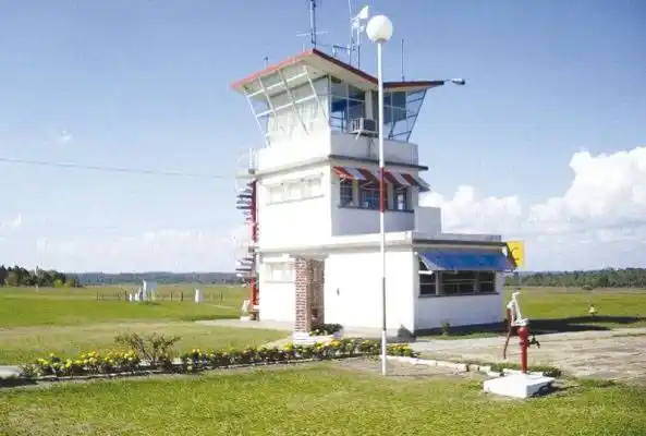 En forma preventiva:  La Municipalidad aplica el protocolo de coronavirus en el aeropuerto local 