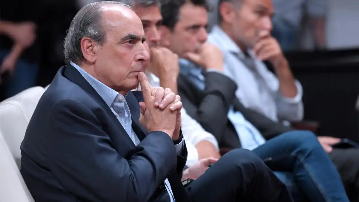 El oficialismo admite que analiza cambios en el RIGI y Ganancias